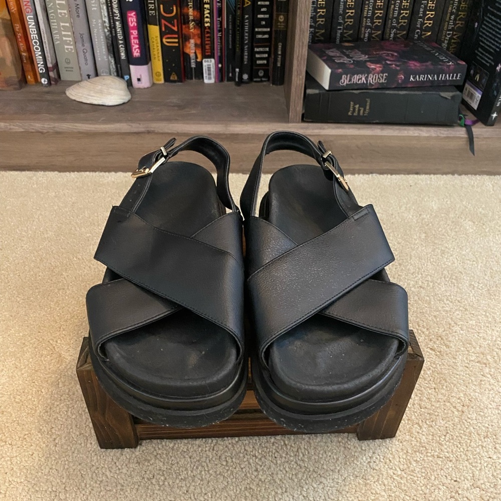 ALOHAS Black Women's Sandals
